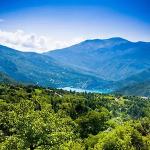 De La Baume , Aux Délices Du Verdon Auberge de jeunesse